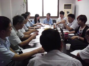 专家评审组对我所实验室进行“国家实验室2013年度复查评审”（图片）3